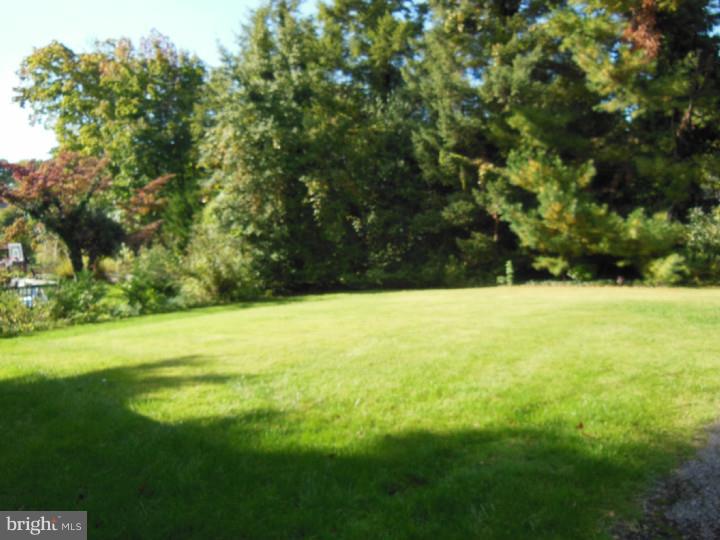 1107 Clover Hill Road Wynnewood, PA 19096 - Photo 11 of 11 Gallery Image 11