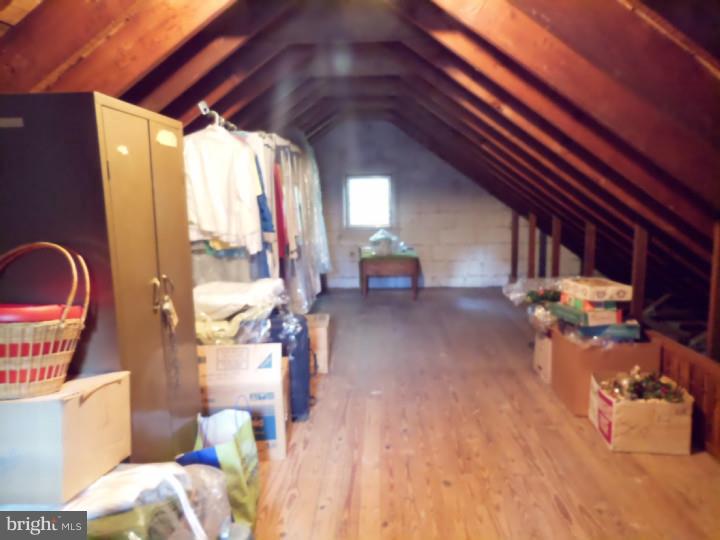 1107 Clover Hill Road Wynnewood, PA 19096 - Photo 10 of 11 Gallery Image 10
