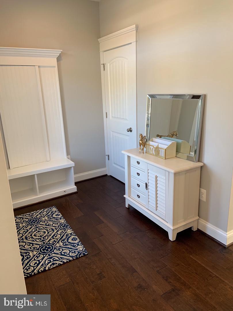2753 Pinecrest Drive Riva, MD 21140 - Photo 7 of 46 Front entrance foyer