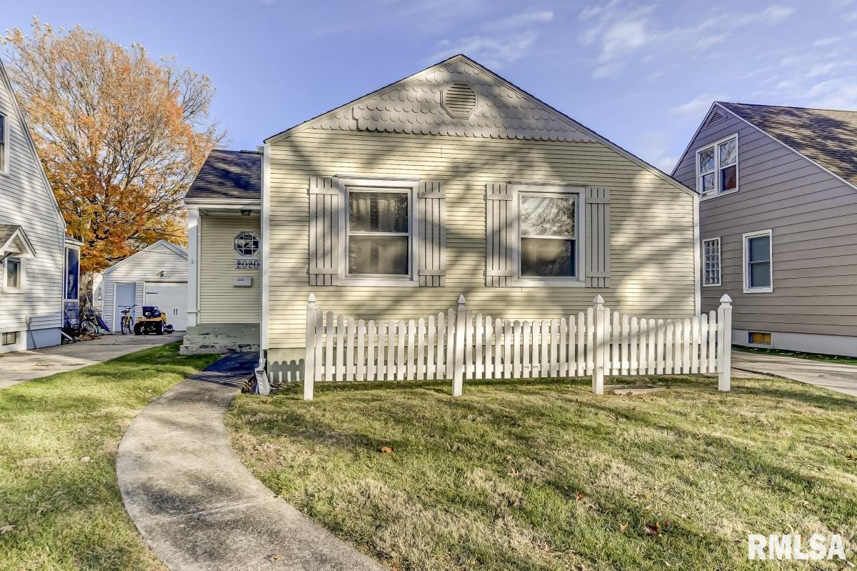 2020 North 6th Street Springfield, IL 62702 - Photo 3 of 31