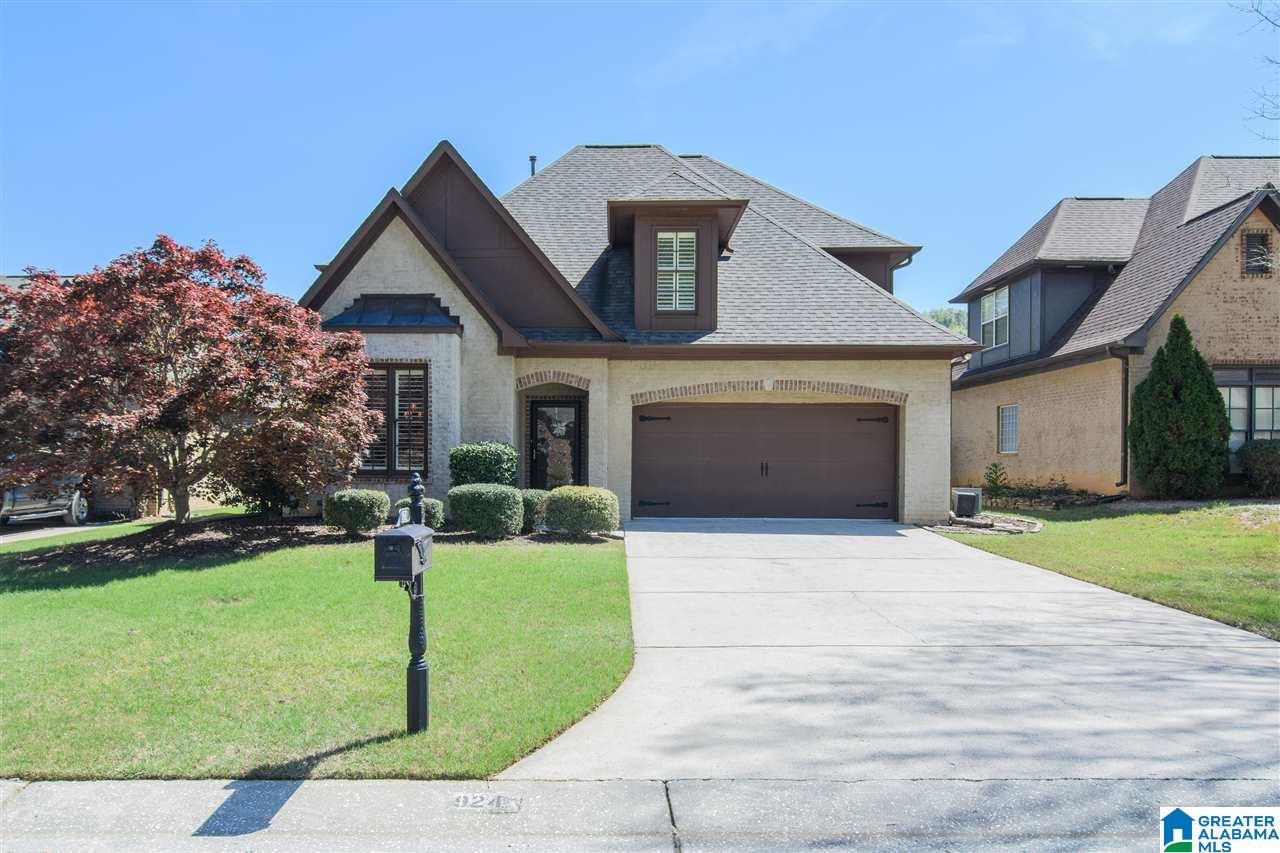 924 Talon Way Birmingham, AL 35242 - Photo 2 of 50