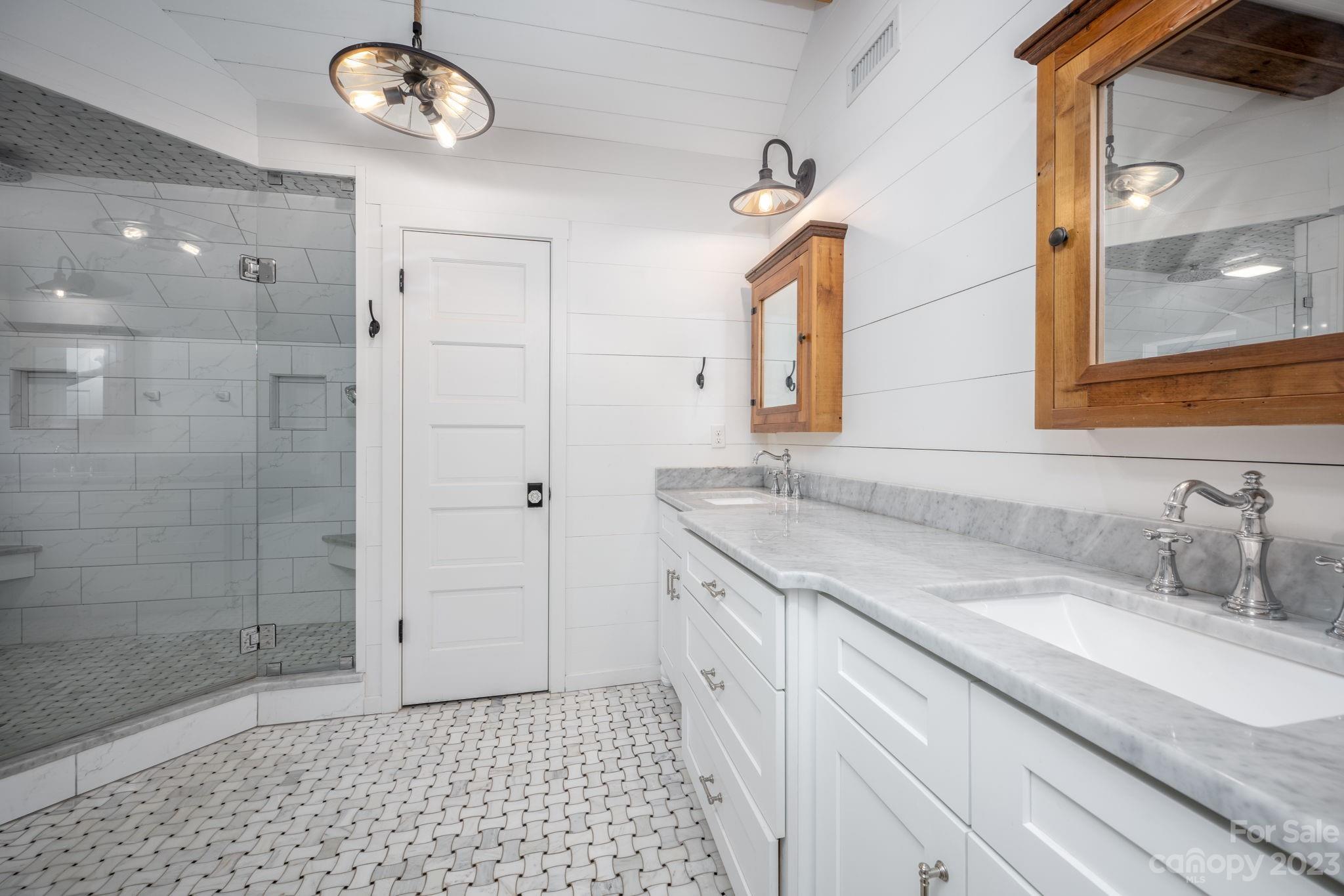 445 Pine Road Davidson, NC 28036 - Photo 20 of 44 Gallery Image 20