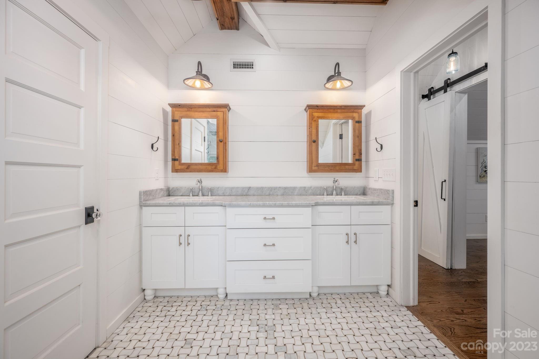 445 Pine Road Davidson, NC 28036 - Photo 22 of 44 Gallery Image 22