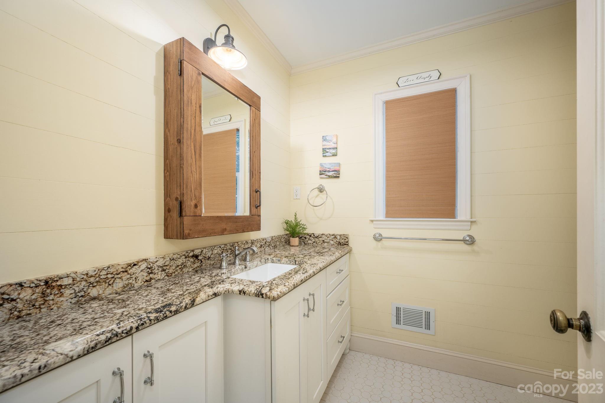 445 Pine Road Davidson, NC 28036 - Photo 29 of 44 Gallery Image 29