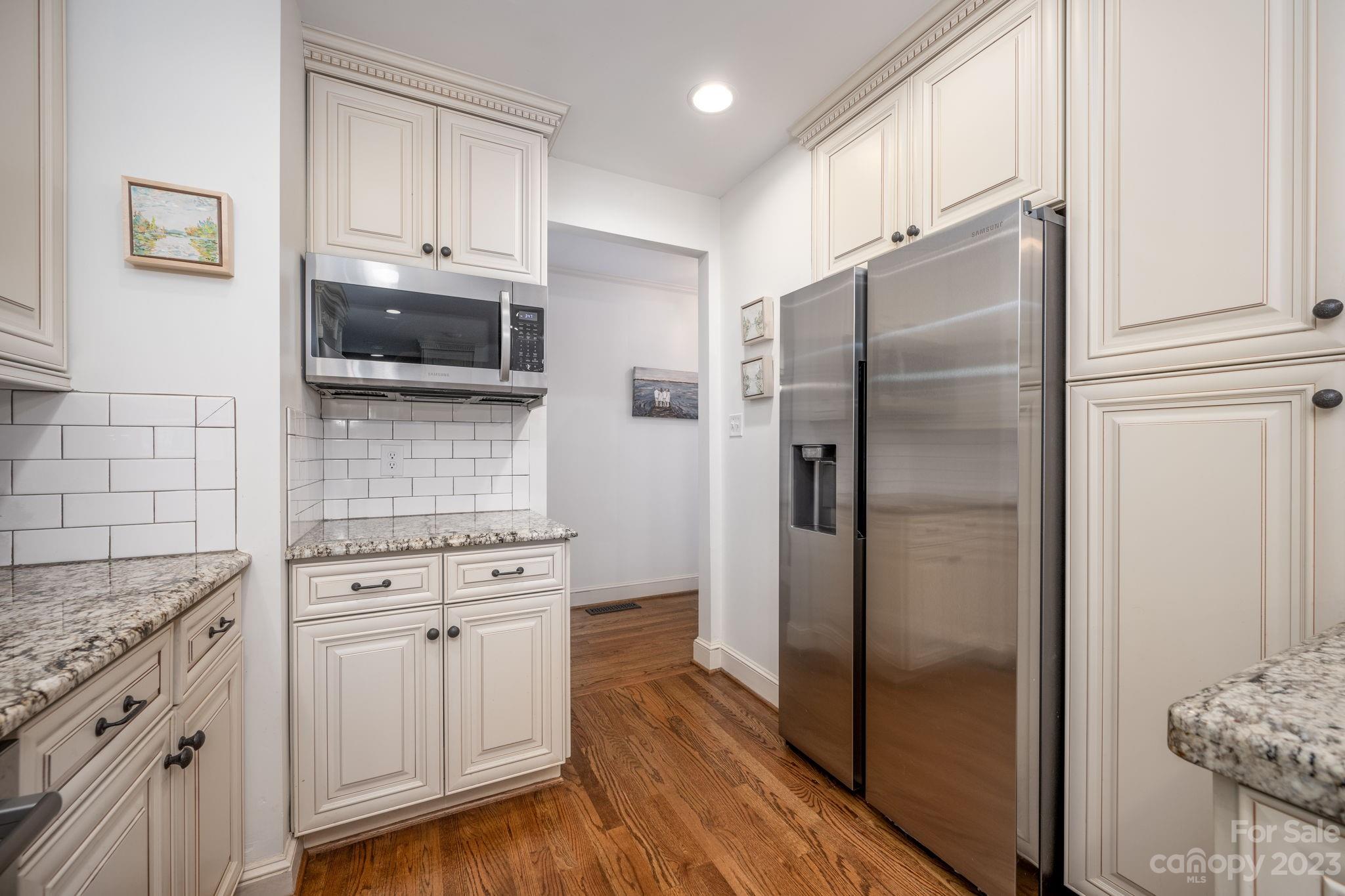 445 Pine Road Davidson, NC 28036 - Photo 8 of 44 Gallery Image 8