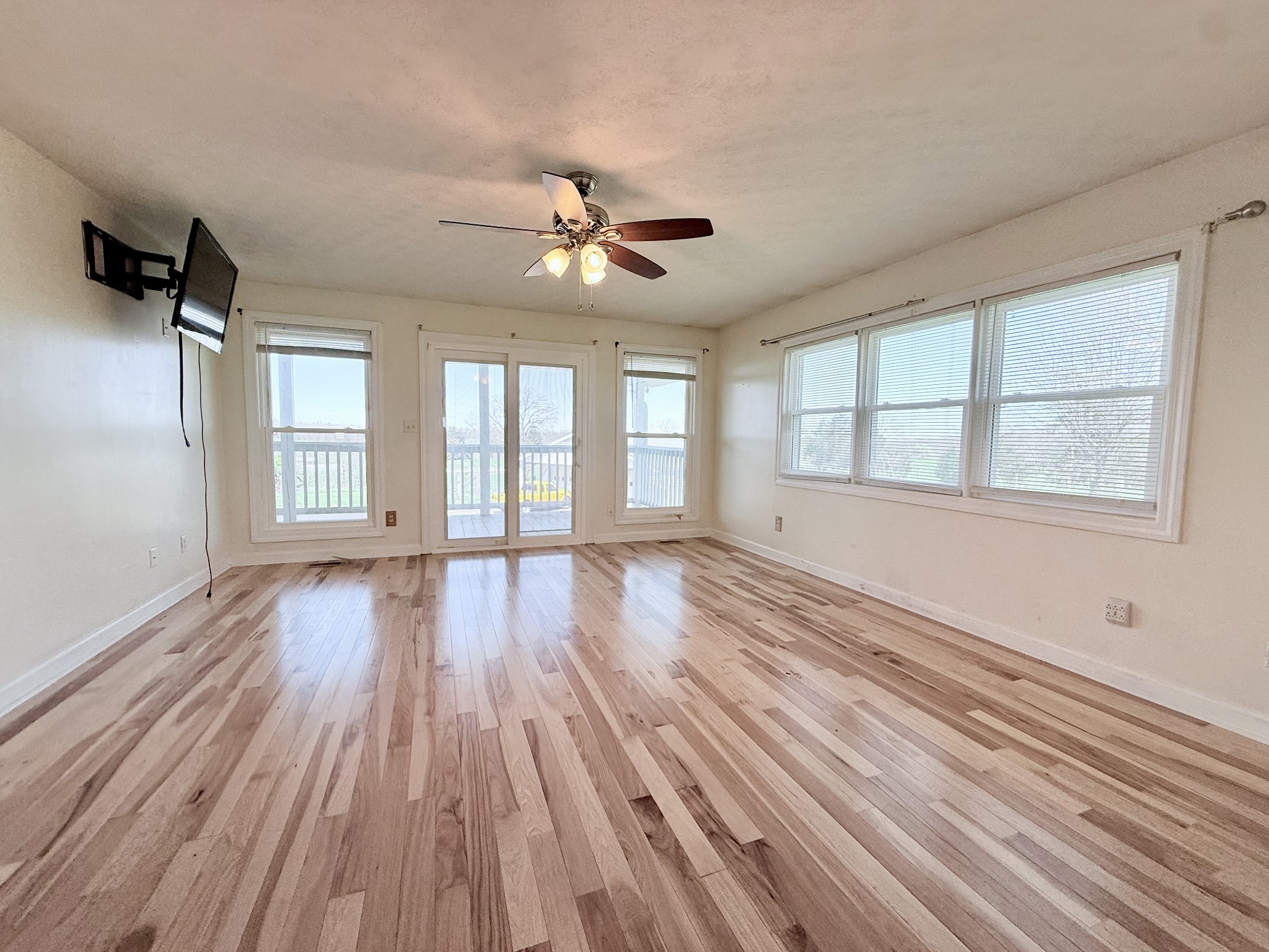 1585 Jones Creek Road Dickson, TN 37055 - Photo 32 of 79