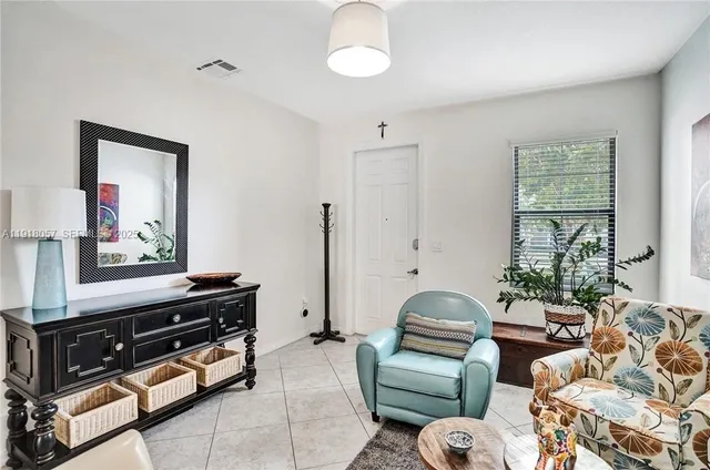 $725,000 | 678 Northeast 191st Terrace, Miami, FL 33179