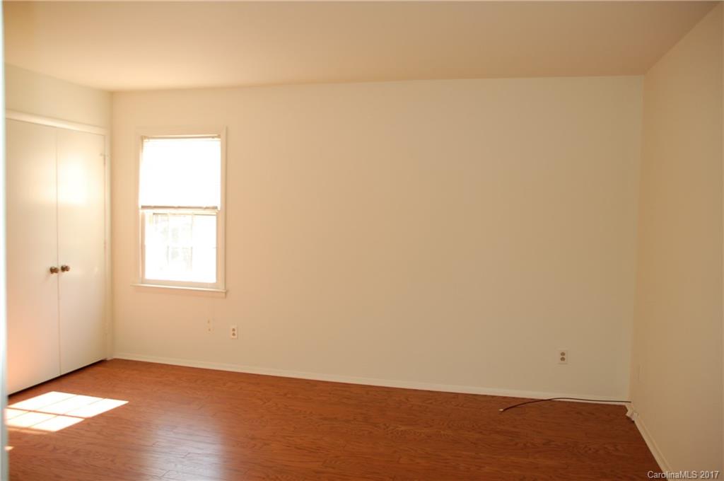 715 Trail Ridge Road Matthews, NC 28105 - Photo 4 of 13 an empty room with a window