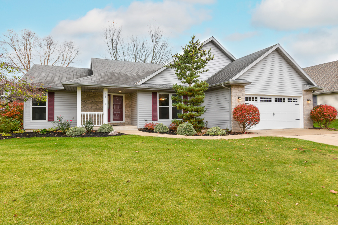 376 Indian Bend Road Burlington, WI 53105 - Photo 1 of 1 376 Indian Bend Rd