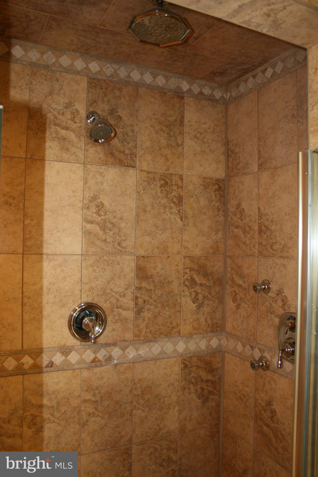 470 Miller Road Winchester, VA 22602 - Photo 23 of 29 Bath (Master)