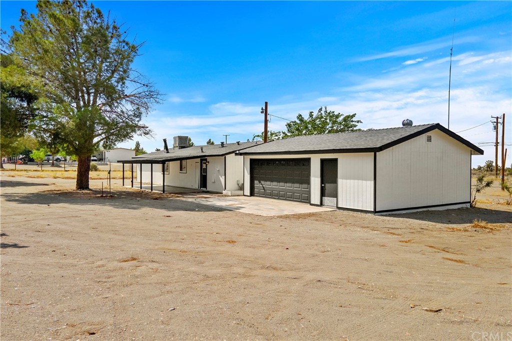 3775 Smoke Tree Road Phelan, CA 92371 - Photo 1 of 1
