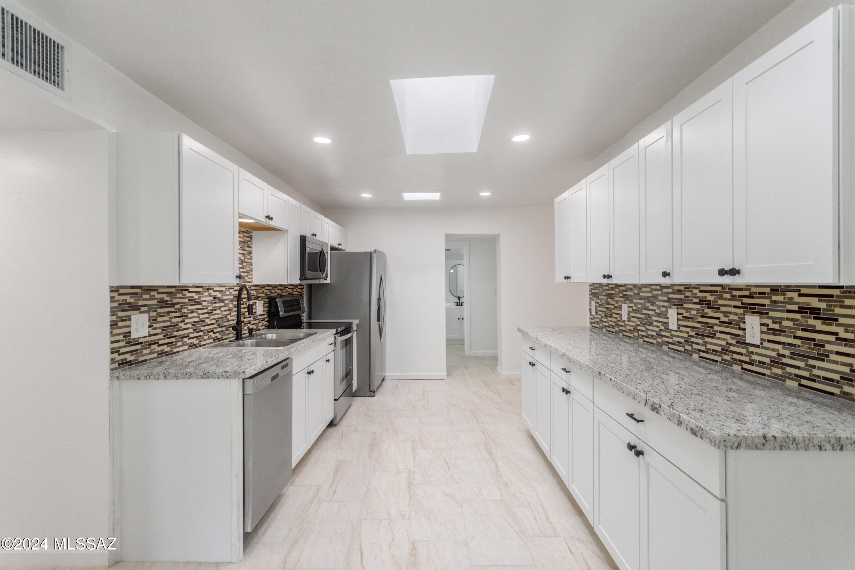 4029 East Fort Lowell Road Tucson, AZ 85712 - Photo 12 of 38 Gallery Image 12