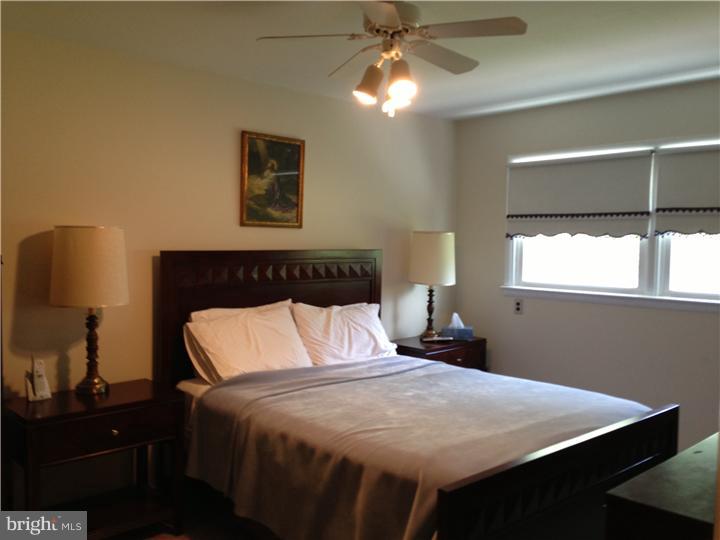 1063 Surrey Road Philadelphia, PA 19115 - Photo 8 of 14