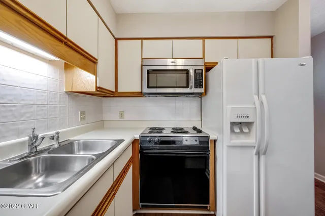 $235,000 | 7125 North Lagoon Drive, Unit N, Panama City, FL 32408