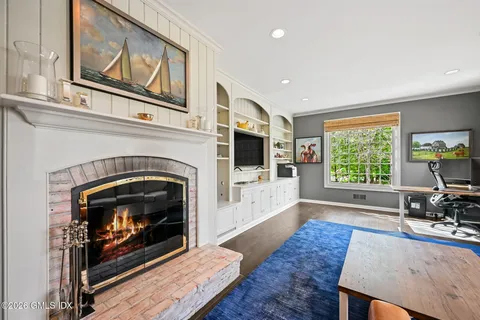 $4,790,000 | 8 Haskell Lane, Darien, CT 06820