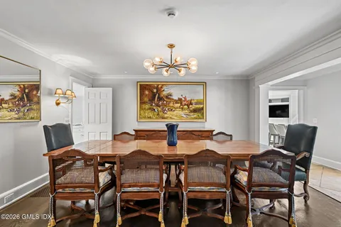 $4,790,000 | 8 Haskell Lane, Darien, CT 06820
