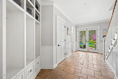 $4,790,000 | 8 Haskell Lane, Darien, CT 06820