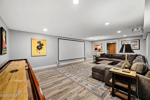 $4,790,000 | 8 Haskell Lane, Darien, CT 06820