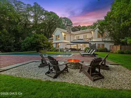 $4,790,000 | 8 Haskell Lane, Darien, CT 06820