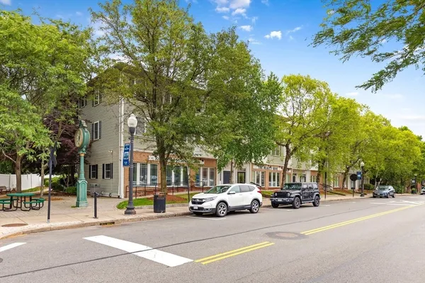 $470,000 | 717 Washington Street, Unit E, Canton, MA 02021