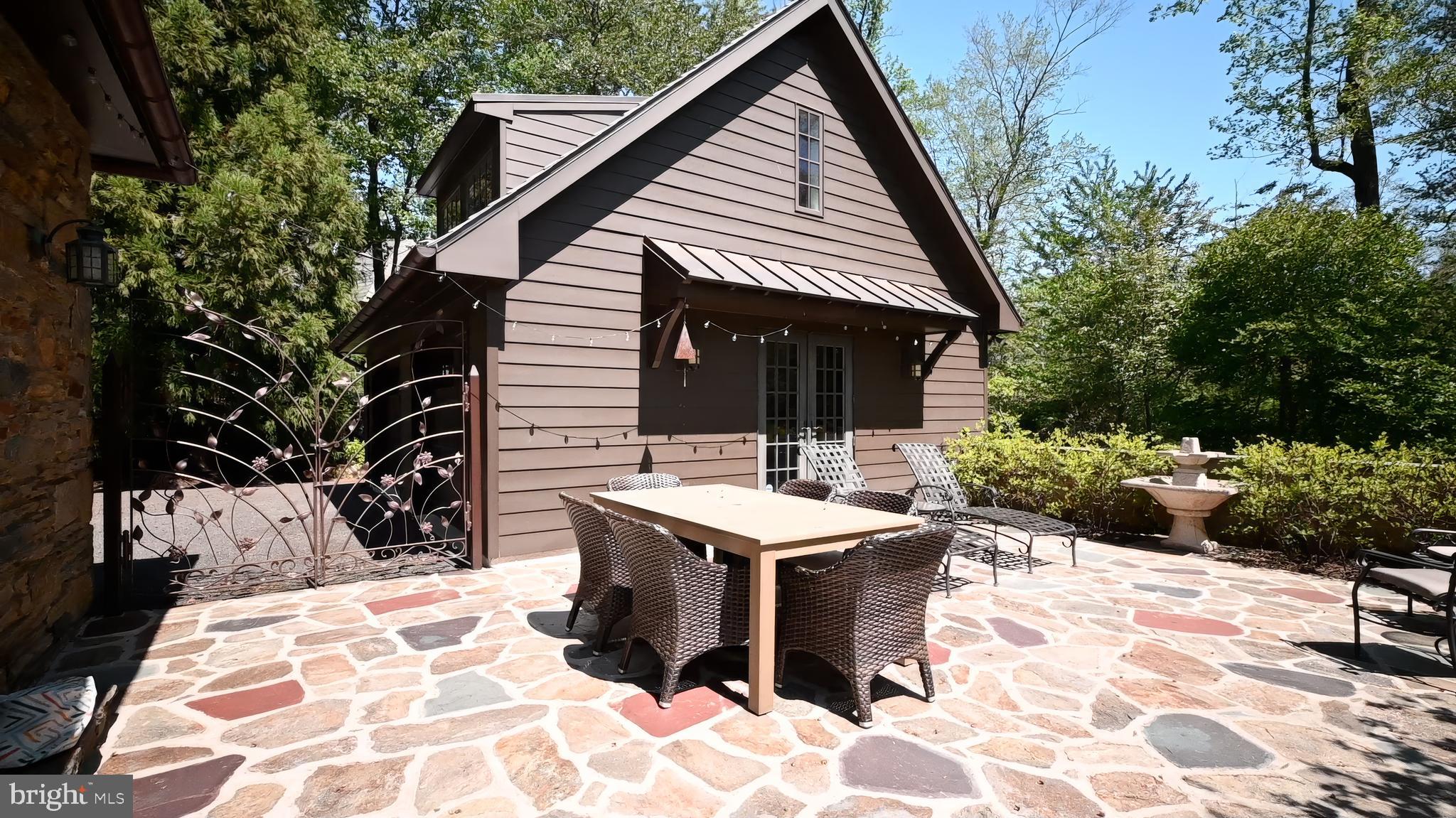 1002 Overbrook Road Wilmington, DE 19807 - Photo 49 of 61 Spacious back patio