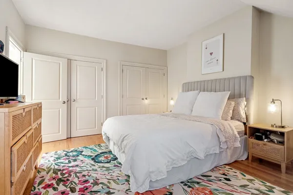 $5,800 | 70 Rutland Street, Unit 3, Boston, MA 02118