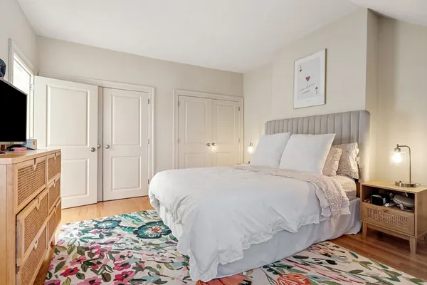 $5,800 | 70 Rutland Street, Unit 3, Boston, MA 02118