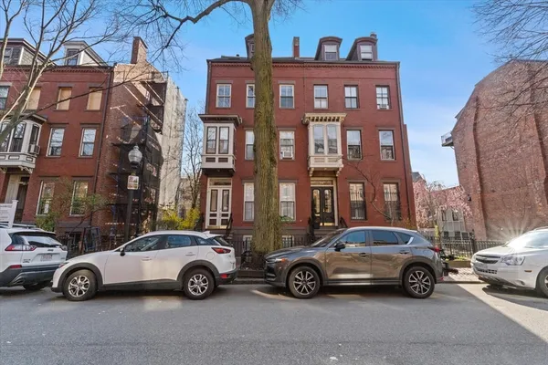 $5,800 | 70 Rutland Street, Unit 3, Boston, MA 02118