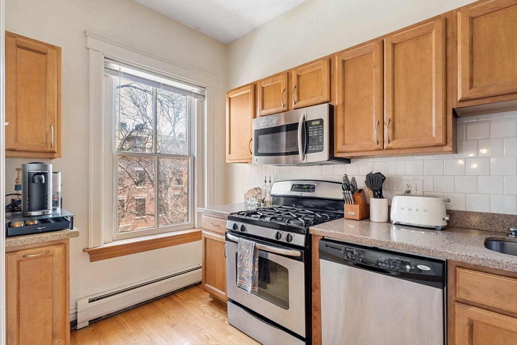 70 Rutland Street, Unit 3 Boston, MA 02118 - Photo 8 of 26