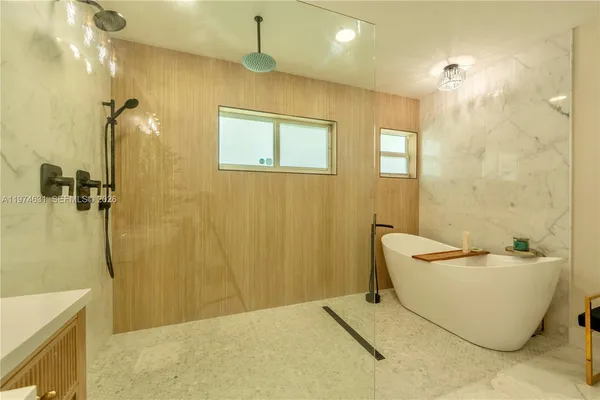 $1,749,000 | 10461 Southwest 121st Street, Miami, FL 33176