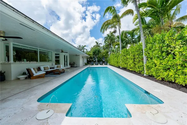 $1,749,000 | 10461 Southwest 121st Street, Miami, FL 33176