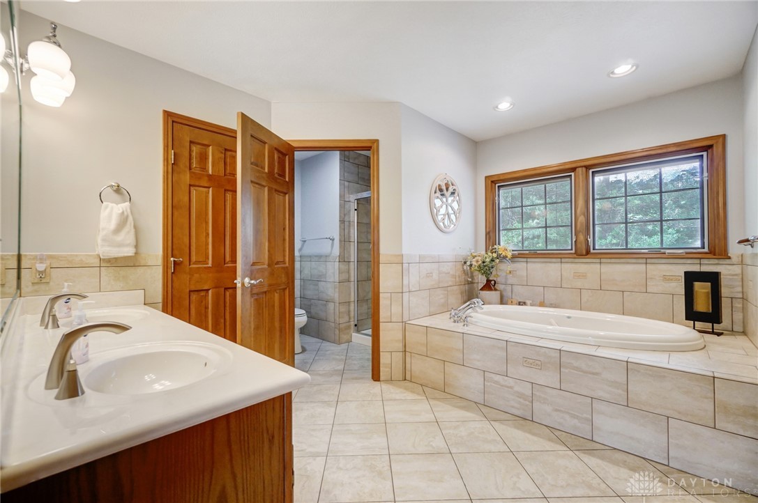 613 Rustic Trail Beavercreek, OH 45434 - Photo 55 of 98