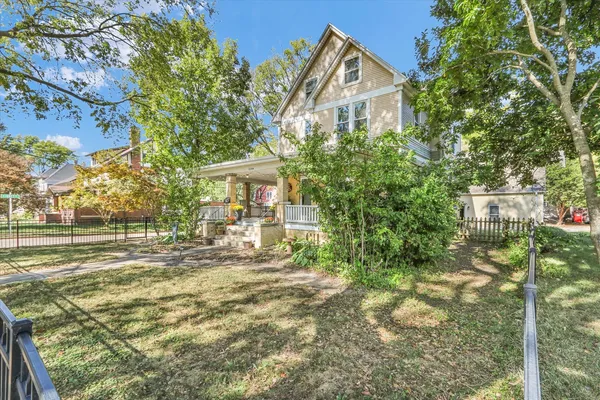 $394,900 | 1120 West Church Street, Champaign, IL 61821