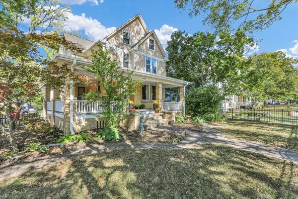 $394,900 | 1120 West Church Street, Champaign, IL 61821