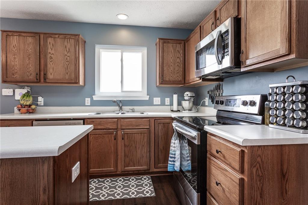 6909 Rutherford Drive Indianapolis, IN 46237 - Photo 13 of 38 Gallery Image 13
