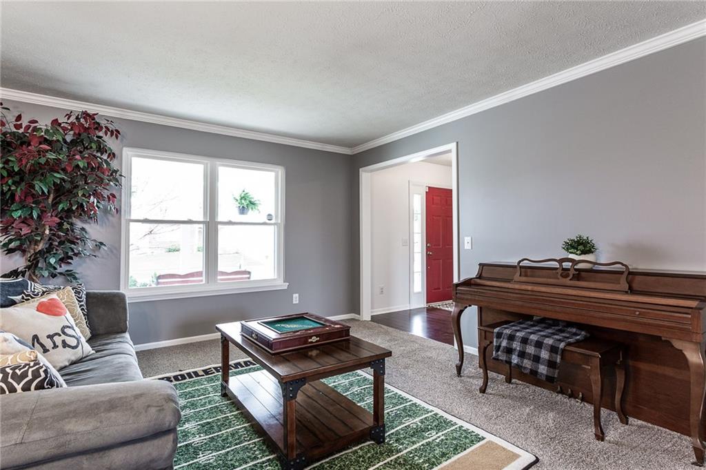 6909 Rutherford Drive Indianapolis, IN 46237 - Photo 7 of 38 Gallery Image 7