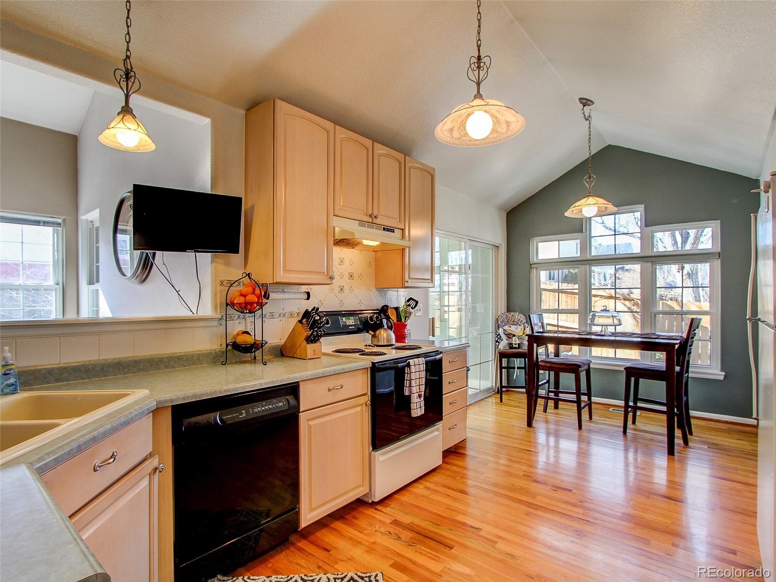 3815 Cody Street Wheat Ridge, CO 80033 - Photo 9 of 26 Gallery Image 9