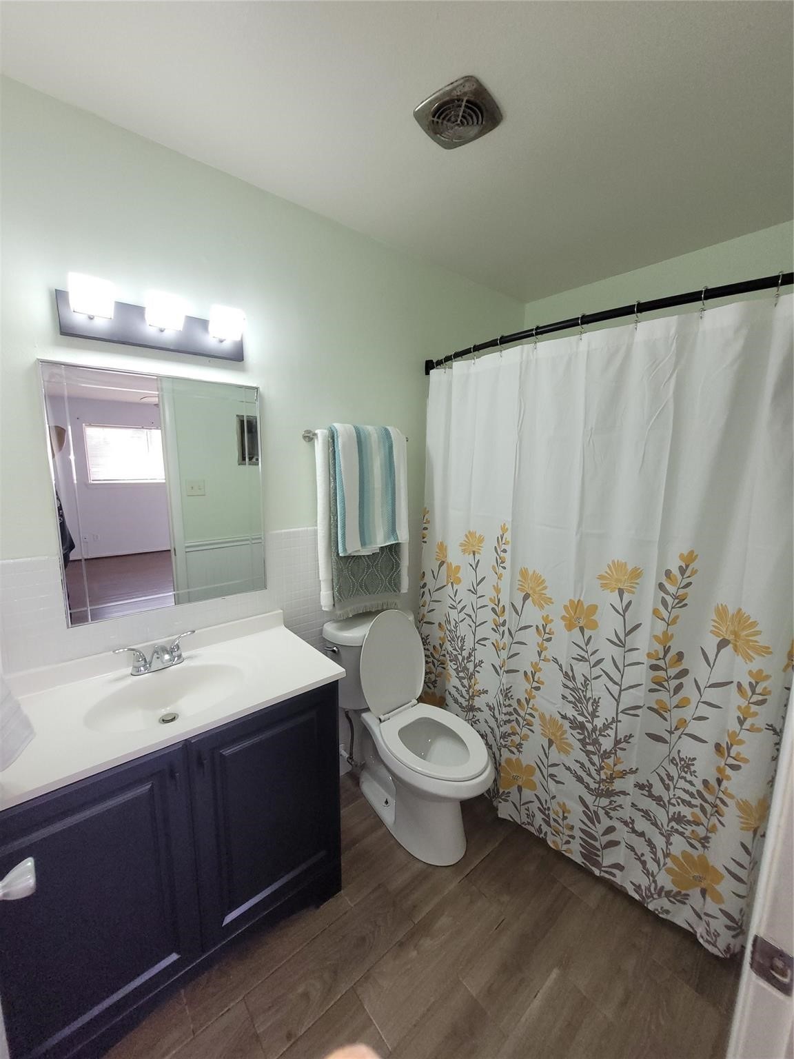 7213 Beechnut Street, Unit D Houston, TX 77074 - Photo 5 of 16