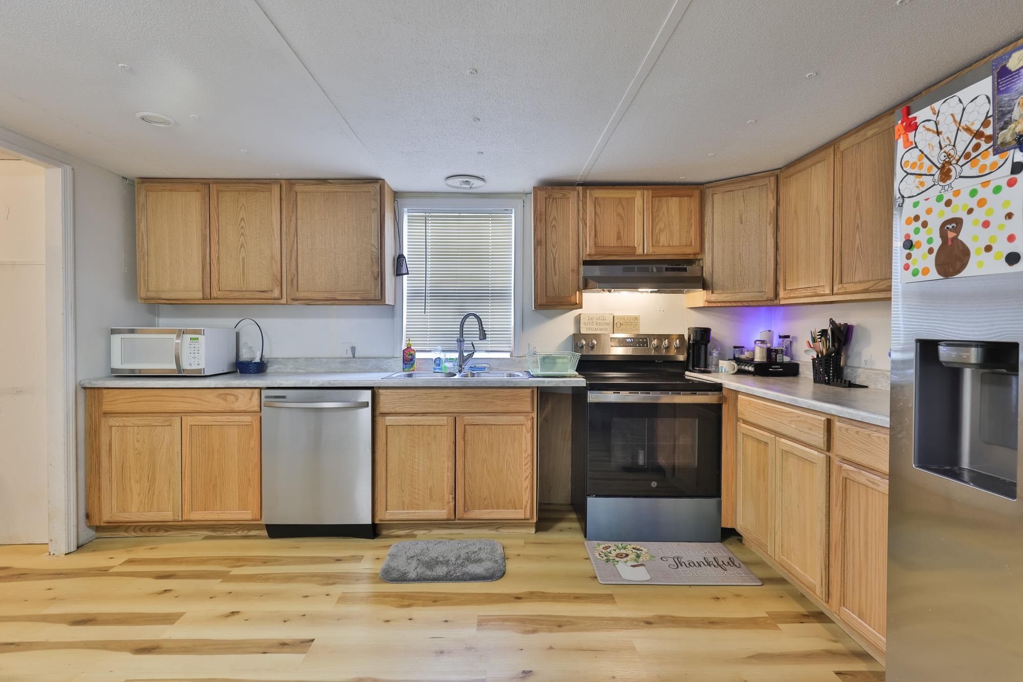 78 Dove Street Georgetown, SC 29440 - Photo 2 of 28