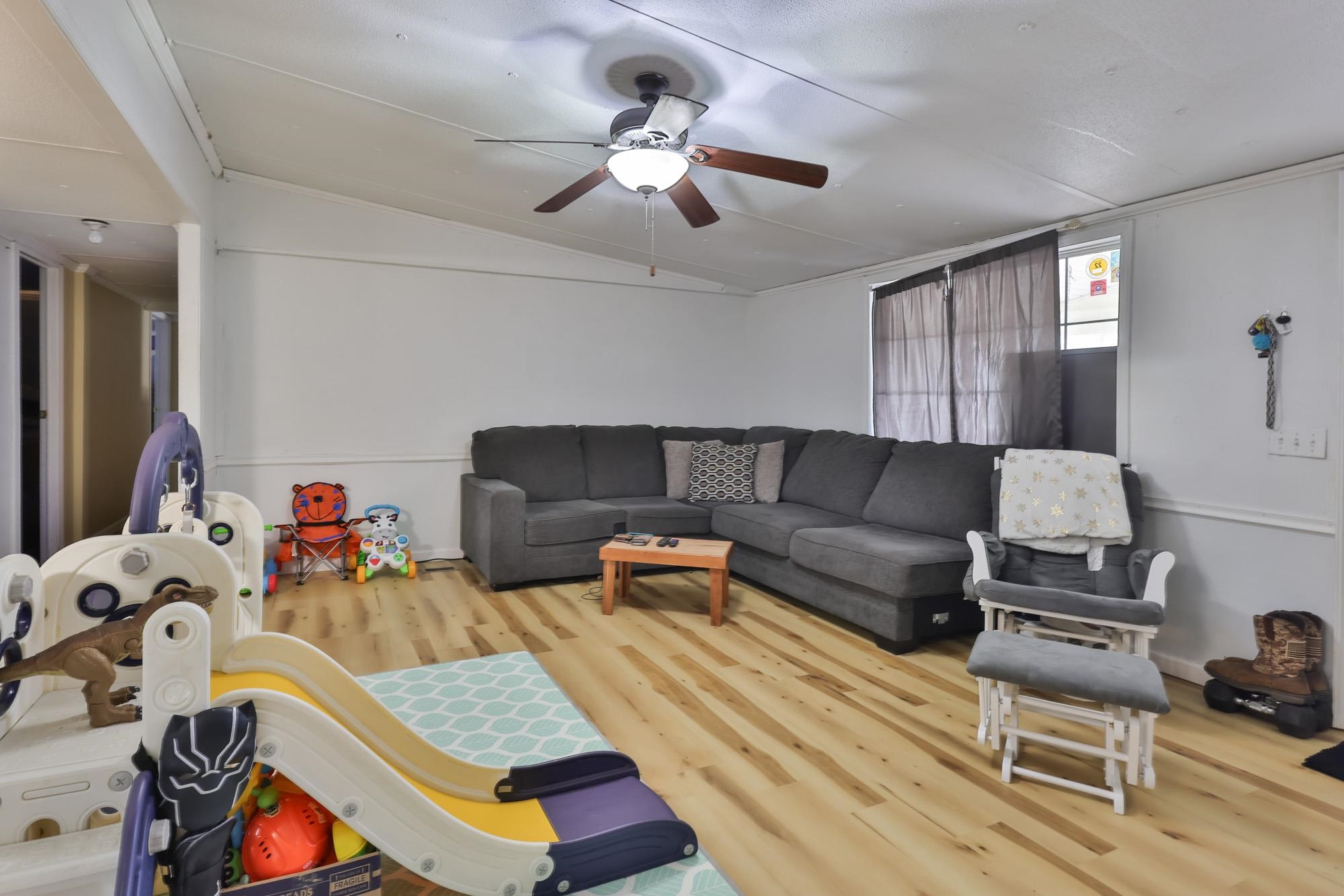 78 Dove Street Georgetown, SC 29440 - Photo 5 of 28