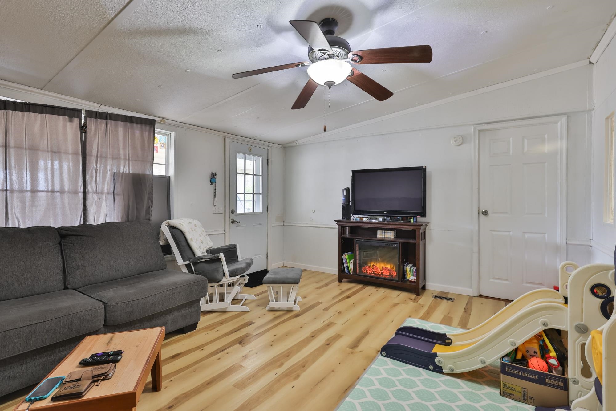 78 Dove Street Georgetown, SC 29440 - Photo 7 of 28