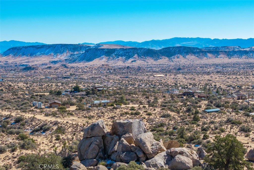 2545 Apache Pass Pioneertown, CA 92268 - Photo 39 of 47 a view of city and mountain