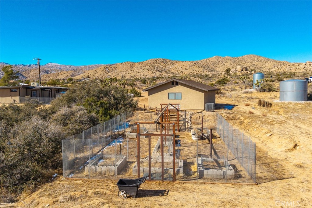 2545 Apache Pass Pioneertown, CA 92268 - Photo 43 of 47 a view of a large building