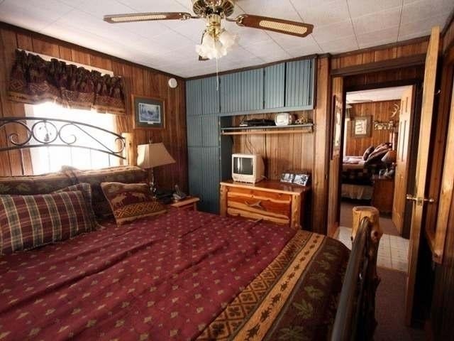 1715 West Carpenter Lake Road Eagle River, WI 54521 - Photo 6 of 20 Gallery Image 6