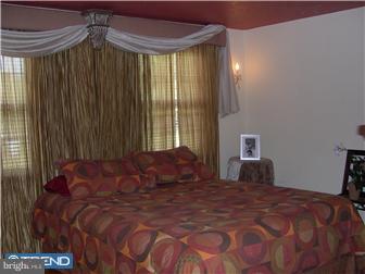482 Charleston Road Willingboro, NJ 08046 - Photo 7 of 10 Bedroom - Main