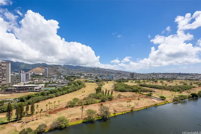$540,000 | 445 Seaside Avenue, Unit 2402, Honolulu, HI 96815