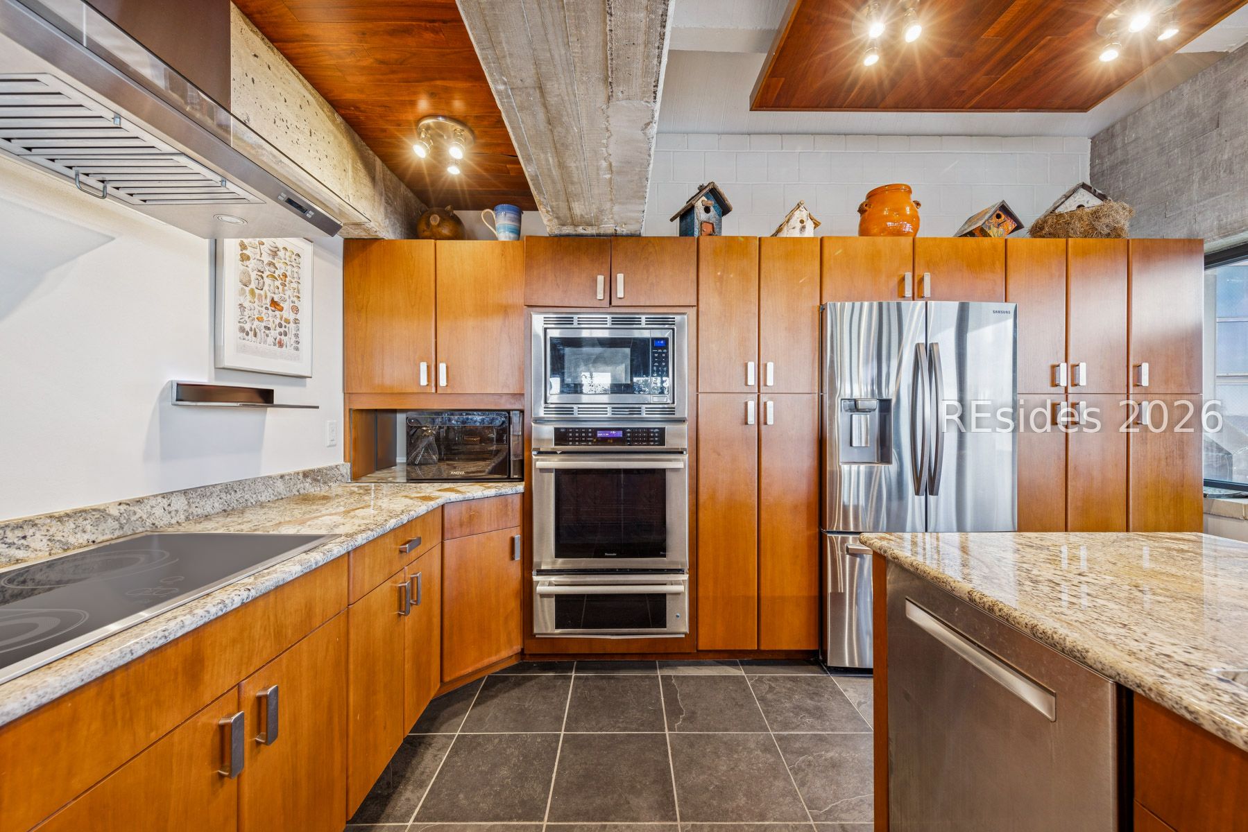 916 Bay Street Beaufort, SC 29902 - Photo 15 of 69 Filled with Natural Light, Chef's Gourmet Kitchen