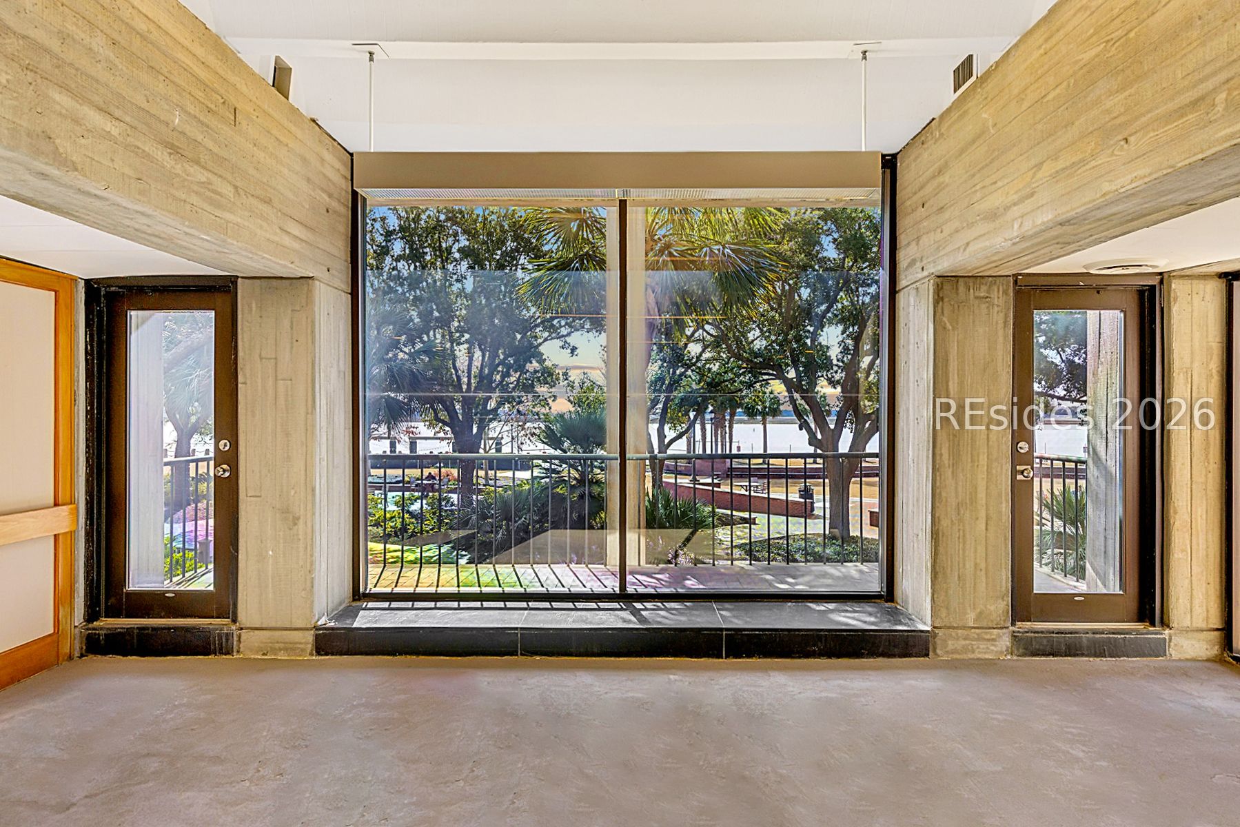 916 Bay Street Beaufort, SC 29902 - Photo 43 of 69 Floor to Ceiling Glass Waterfront & Park Views