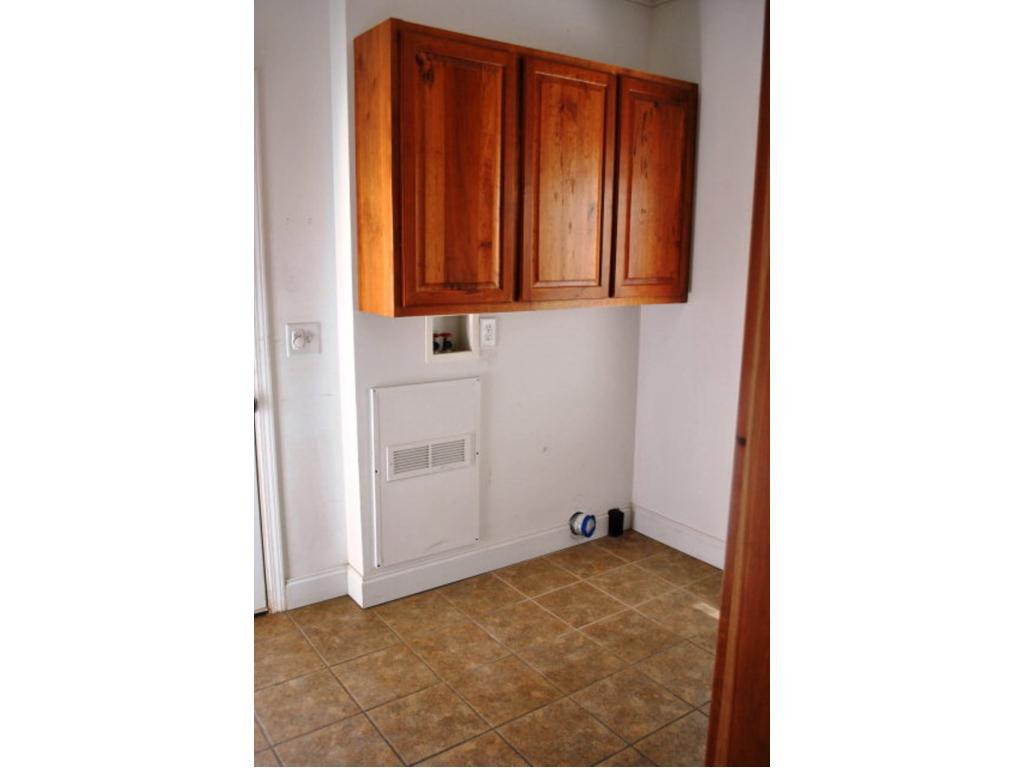 1081 Deck Hill Road Boone, NC 28607 - Photo 11 of 16 Laundry