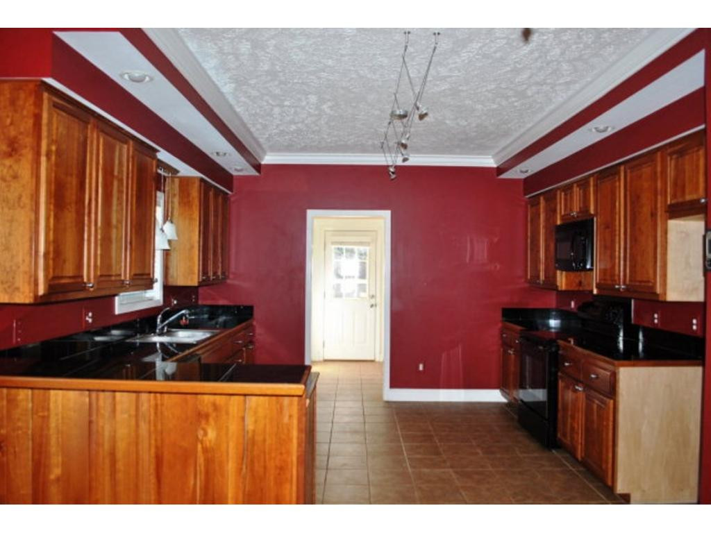 1081 Deck Hill Road Boone, NC 28607 - Photo 4 of 16 Kitchen